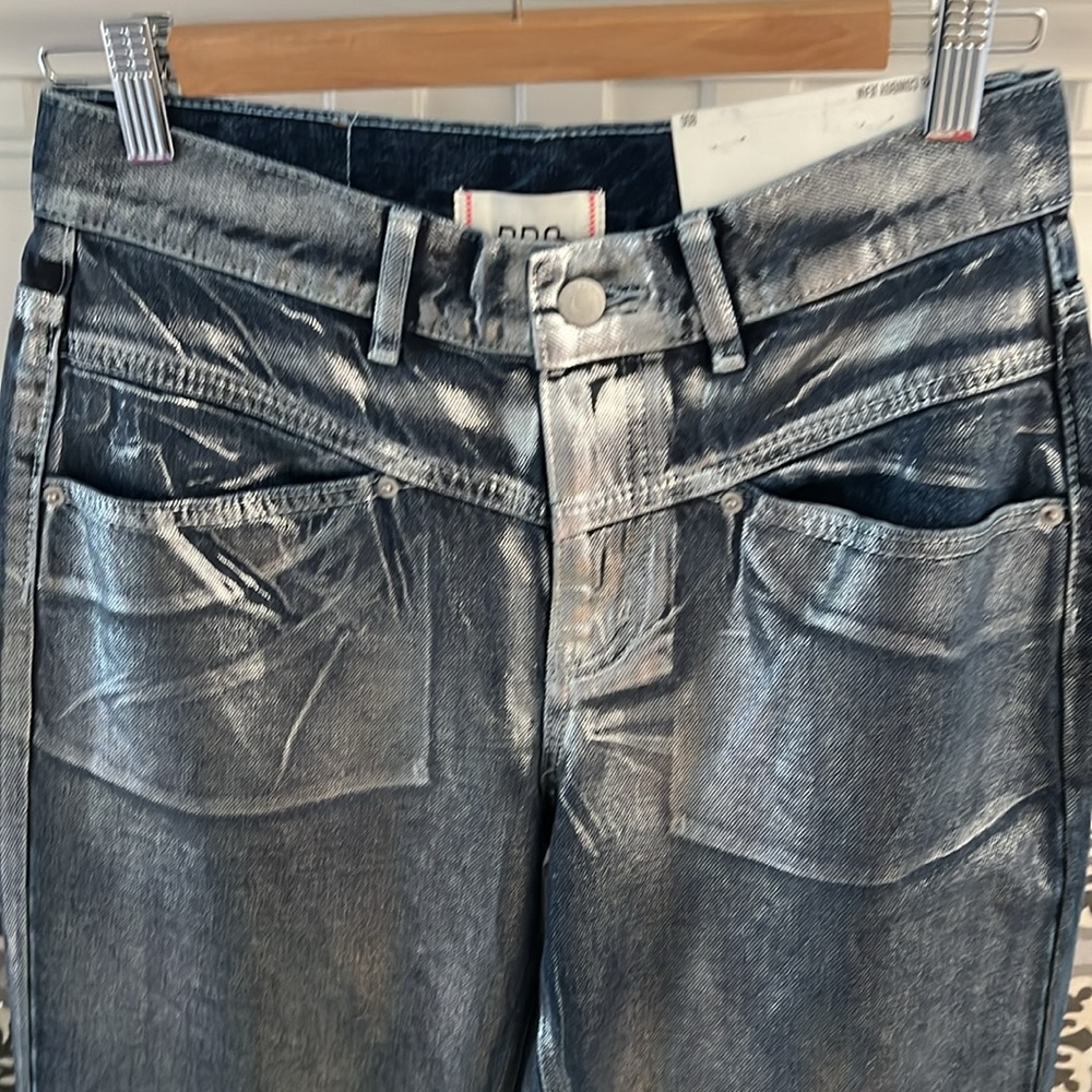 Urban Outfitters BDG Women's Metallic Cowboy Jean 28 straight leg - Picture 7 of 11